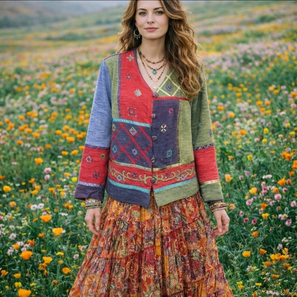 Vtg 90s patchwork Boho embellished Sage/ Fuschia/ button front boxy jacket sz M - Picture 13 of 13